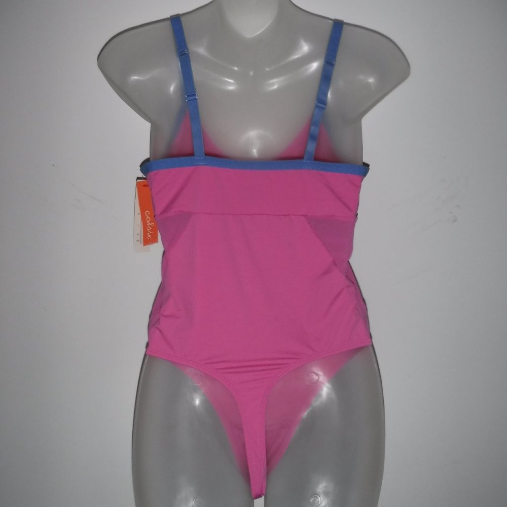 NWT Colsie Pink W/ Sheer Mesh Accents Thong Bodysuit sz M BarbieCore - Picture 2 of 3